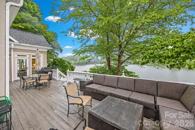15901 Riverpointe Drive, Charlotte, NC 28278 - Photo 35