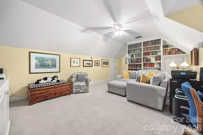 15901 Riverpointe Drive, Charlotte, NC 28278 - Photo 31
