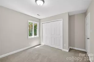 1610 Renard Ridge Rd, Charlotte, NC 28212 - Photo 21