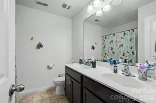 8515 Mansell Ct, Charlotte, NC 28215 - Photo 11