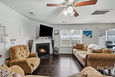 8515 Mansell Court, Charlotte, NC 28215 - Photo 25