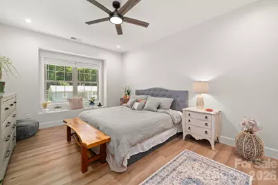445 Governors View Road, Asheville, NC 28805 - Photo 15