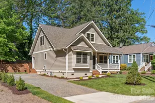 445 Governors View Rd, Asheville, NC 28805 - Photo 1
