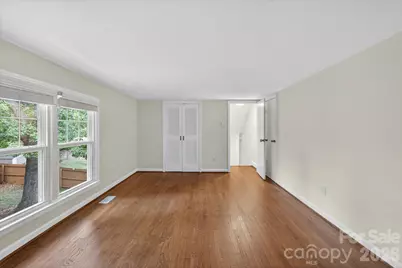 6912 Woodstock Drive, Charlotte, NC 28210 - Photo 19