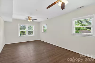 6912 Woodstock Drive, Charlotte, NC 28210 - Photo 21