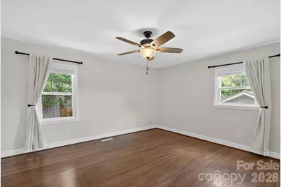 6912 Woodstock Drive, Charlotte, NC 28210 - Photo 15