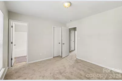 6325 Linda Vista Lane, Charlotte, NC 28216 - Photo 15