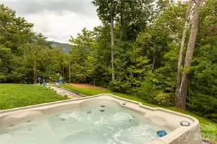 517 Luther Burbank Dr, Lake Lure, NC 28746 - Photo 5