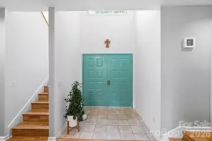 7045 Burlwood Rd, Charlotte, NC 28211 - Photo 3