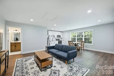 1617 Hawthorne Lane, Charlotte, NC 28205 - Photo 37