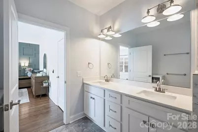 1617 Hawthorne Lane, Charlotte, NC 28205 - Photo 23