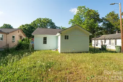906 Gladstone Street, Florence, SC 29501 - Photo 13