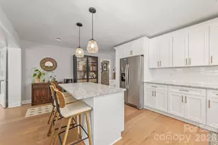 721 Rome Ct, Charlotte, NC 28209 - Photo 7