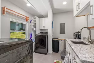 721 Rome Ct, Charlotte, NC 28209 - Photo 13