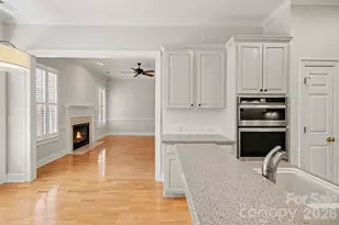 3111 Ethereal Ln, Charlotte, NC 28226 - Photo 15