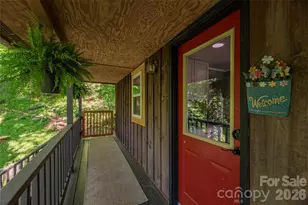 154 Timberside Dr, Mars Hill, NC 28754 - Photo 3