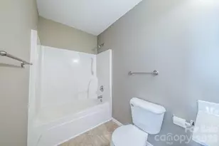 2416 Buckleigh Dr, Charlotte, NC 28215 - Photo 15