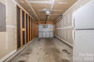 2416 Buckleigh Dr, Charlotte, NC 28215 - Photo 21