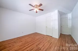 2416 Buckleigh Dr, Charlotte, NC 28215 - Photo 11