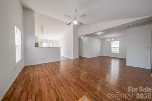 2416 Buckleigh Dr, Charlotte, NC 28215 - Photo 3