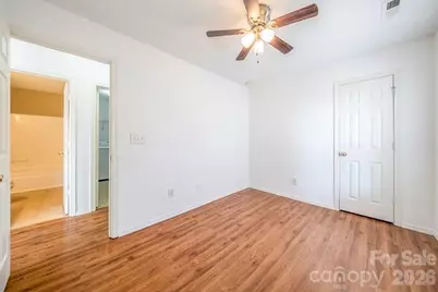 2416 Buckleigh Drive, Charlotte, NC 28215 - Photo 7