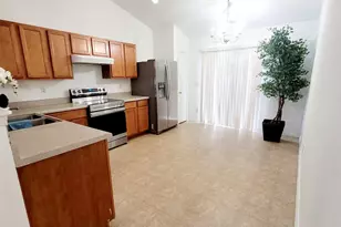 2416 Buckleigh Dr, Charlotte, NC 28215 - Photo 5