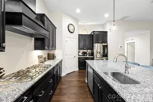 435 Trillium Wy, Belmont, NC 28012 - Photo 5