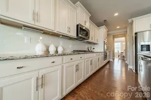 208 Canoe Pole Ln, Mooresville, NC 28117 - Photo 13