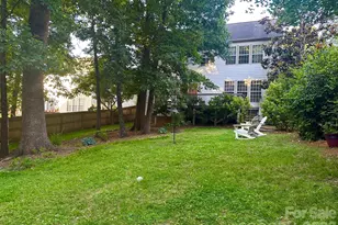 8120 Pelorus Ln, Charlotte, NC 28269 - Photo 35