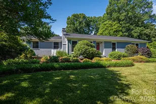 305 Heather Ln, Mount Holly, NC 28120 - Photo 3