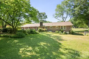 4323 Creemore Dr, Charlotte, NC 28213 - Photo 29