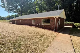 254 Beechwood Farm Rd, Statesville, NC 28625 - Photo 3