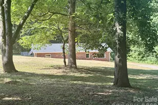 254 Beechwood Farm Rd, Statesville, NC 28625 - Photo 1
