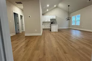 403 Scarlett Oak Ct NE, Lenoir, NC 28605 - Photo 7