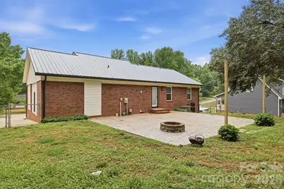 1293 Hickory Nut Lane, Lincolnton, NC 28092 - Photo 29