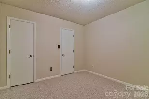 63 Hollybrook Dr, Asheville, NC 28803 - Photo 29