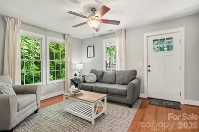 611 E 4th Avenue, Gastonia, NC 28054 - Photo 3