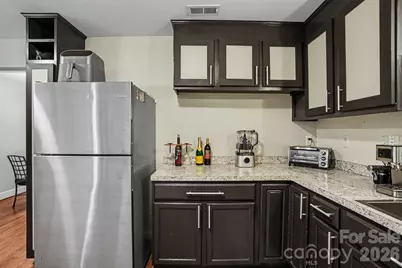 611 E 4th Avenue, Gastonia, NC 28054 - Photo 7