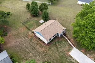3121 Suffolk Dr, Shelby, NC 28152 - Photo 27
