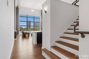 715 N Graham St, Charlotte, NC 28202 - Photo 3