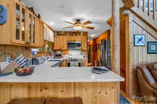 301 Peaks Dr, Lake Lure, NC 28746 - Photo 15