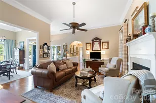 6912 Ellington Farm Ln, Mint Hill, NC 28227 - Photo 9