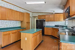 125 Cove Creek Dr, Rutherfordton, NC 28139 - Photo 23