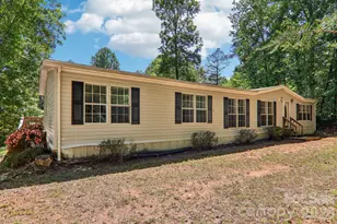 125 Cove Creek Dr, Rutherfordton, NC 28139 - Photo 3