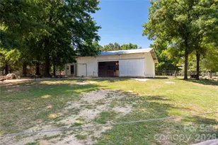 1845 Templeton Rd, Clover, SC 29710 - Photo 7