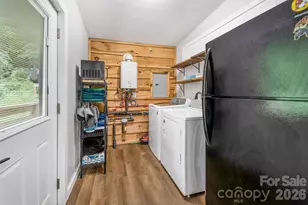 2504 Upper Paw Paw Rd, Marshall, NC 28753 - Photo 25