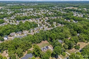 2115 E Providence Dr, Charlotte, NC 28270 - Photo 11