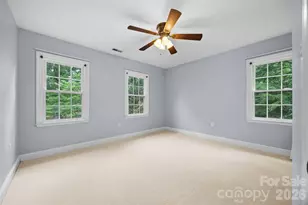 2115 E Providence Dr, Charlotte, NC 28270 - Photo 31