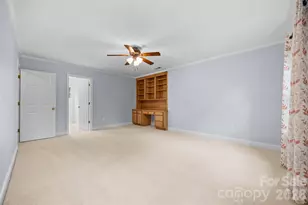 2115 E Providence Dr, Charlotte, NC 28270 - Photo 23