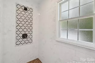 327 Whitestone Rd, Charlotte, NC 28270 - Photo 23